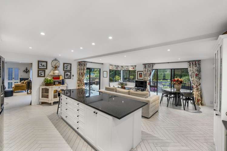 9 Wynsfield Garden Saint Heliers_11