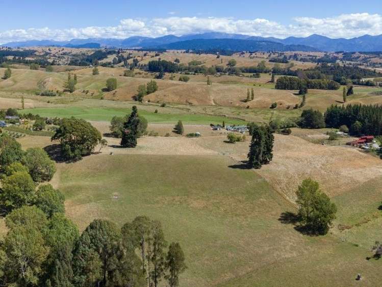 194 Kelling Road Upper Moutere_18