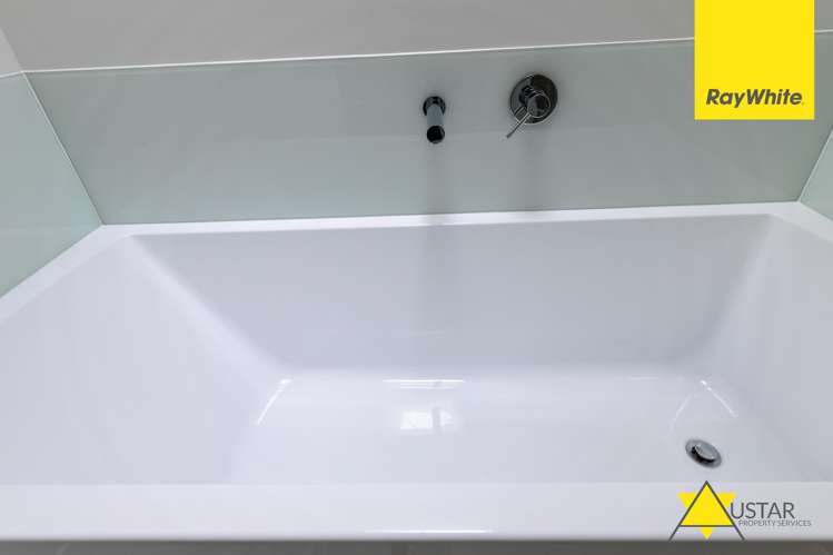 7/2 Moor Avenue Te Atatu Peninsula_12