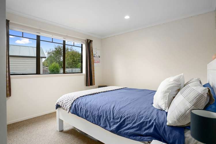 122 Tennyson Street Leamington_13