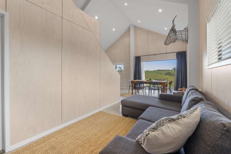 378 Hursthouse Road Tarurutangi_10