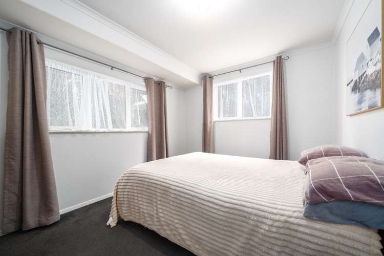 18 Northumberland Street Cannons Creek_6