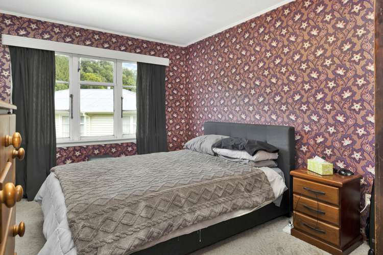 75 Hampshire Street Cannons Creek_15