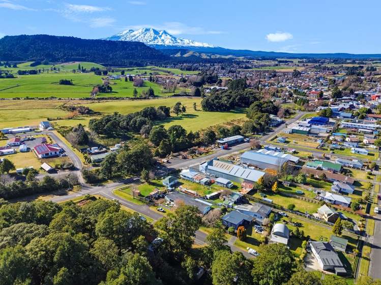 3 Bracken Street Ohakune_32