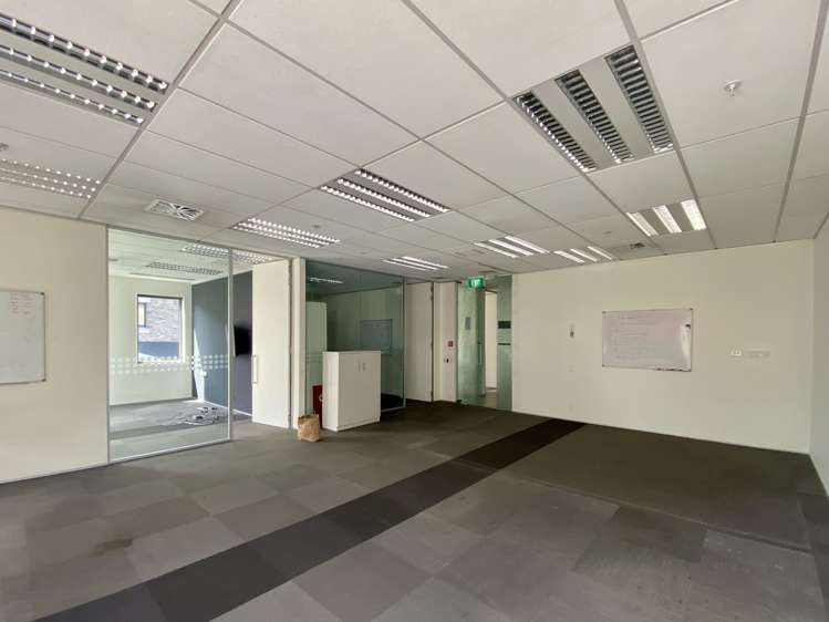 T101a, First Floor/13 Camp Street Queenstown_5