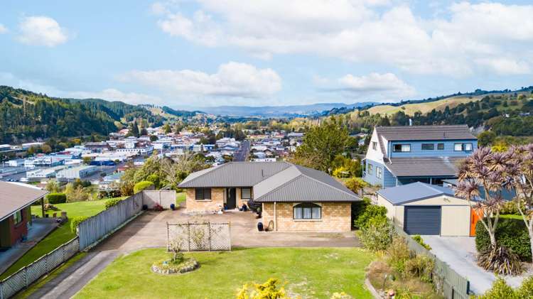 21 House Avenue Taumarunui_15