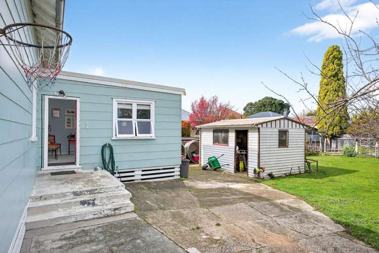 18 Cobden Street Gisborne_16