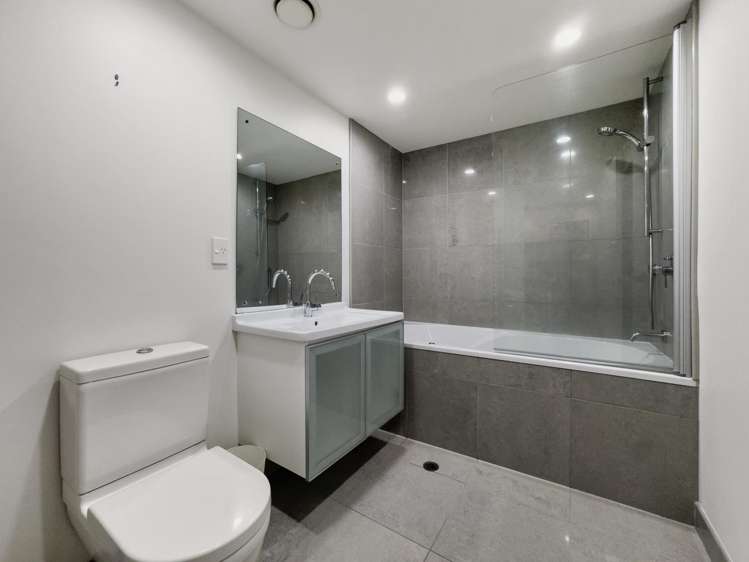 10L/23 Emily Place Auckland Central_8