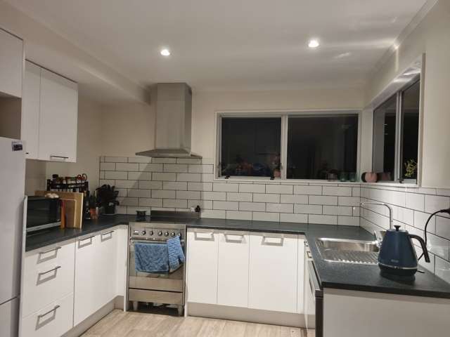 2/65 Abbotts Way Remuera_3