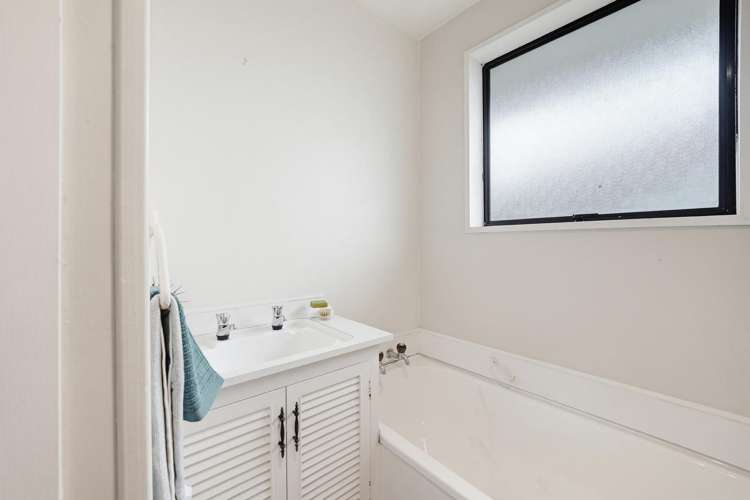 3 Kowai Place Amberley_9