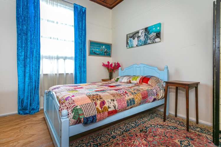 114 Fenton Street Thames_17