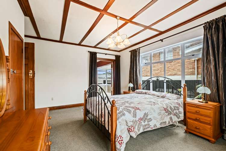 220 Mangorei Road Merrilands_12