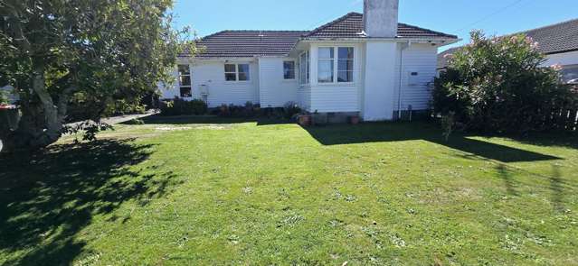 54 Shakespeare Avenue Trentham_1