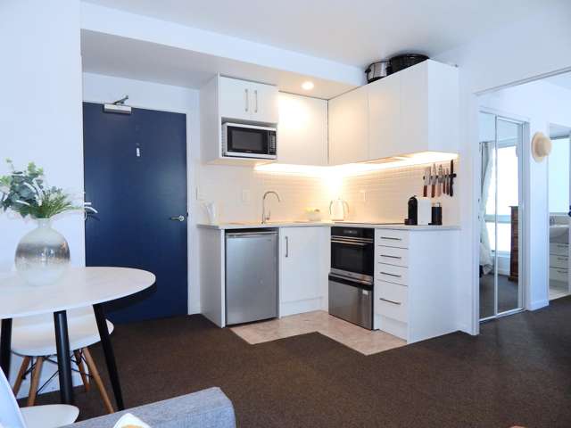 Stylish Urban Apartment -  Central Location