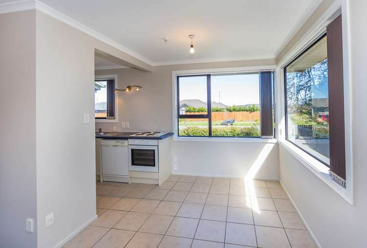 18 George Street Rolleston_4