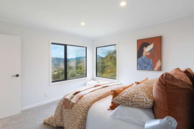 319 Princes Drive Britannia Heights_18