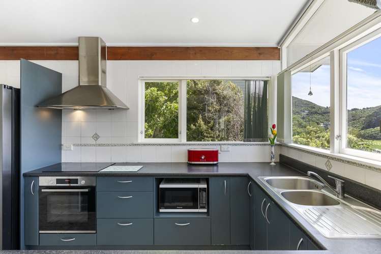 20 Collier Avenue Karori_10