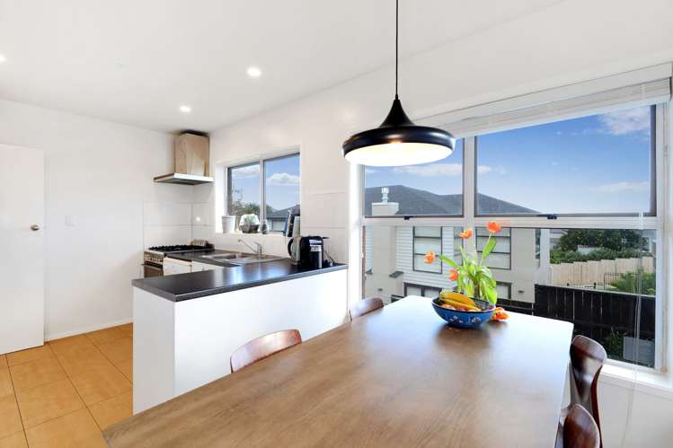 1/13 Burns Avenue Takapuna_8