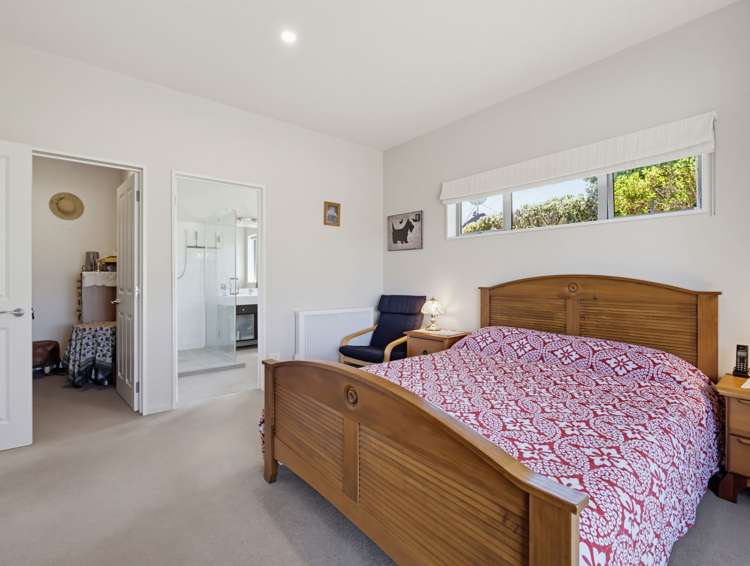 46 Heathridge Place Lincoln_20