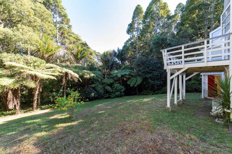 43 Kauri Point Road Laingholm_13