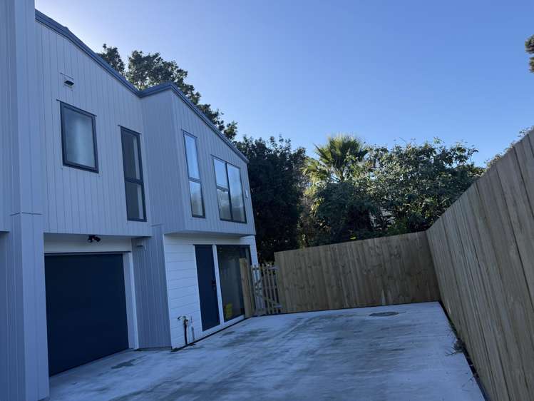 10F Powell Place Henderson_10