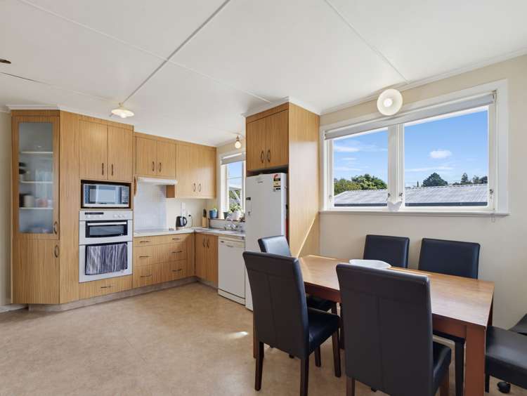 48 Tirarau Street_5