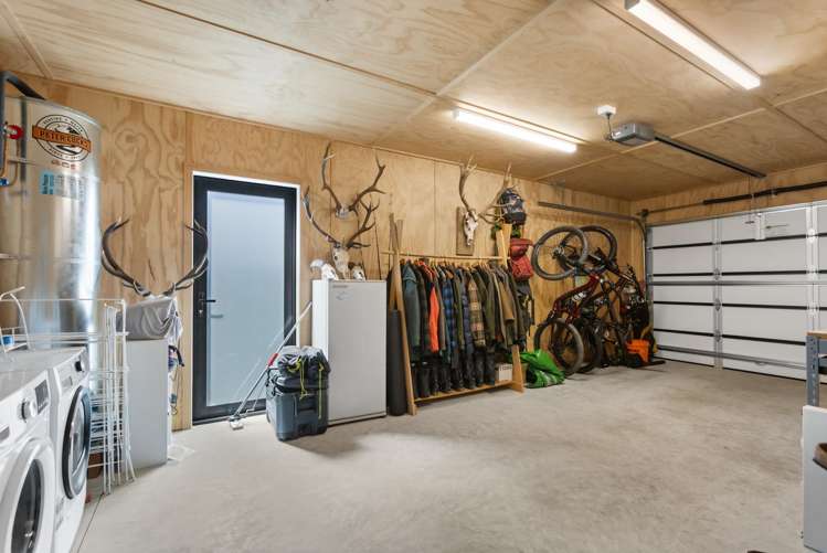 38 Longview Drive Lake Hawea_16