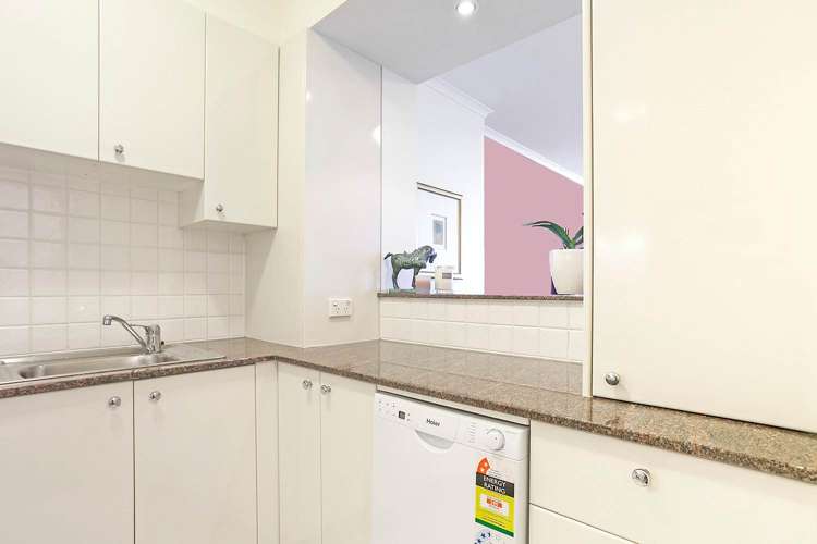 2106/8 Albert Street Auckland Central_6