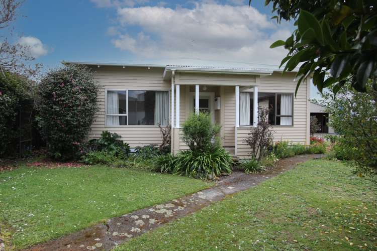 96 Huxley Street Pahiatua_16