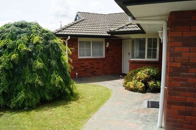 31 Great South Road Papakura_1