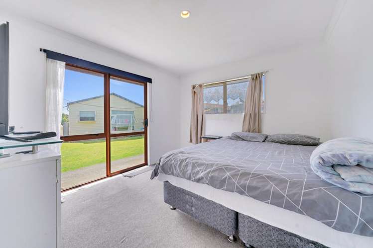 70 Clayton Avenue Otara_8