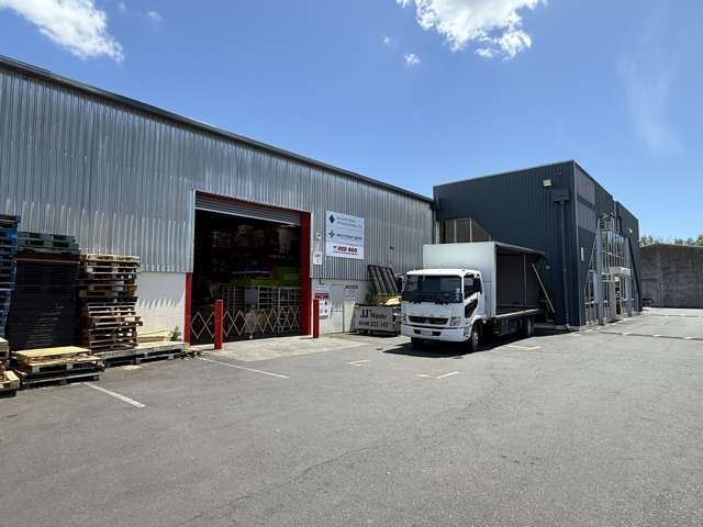 Container friendly on Montgomerie Road