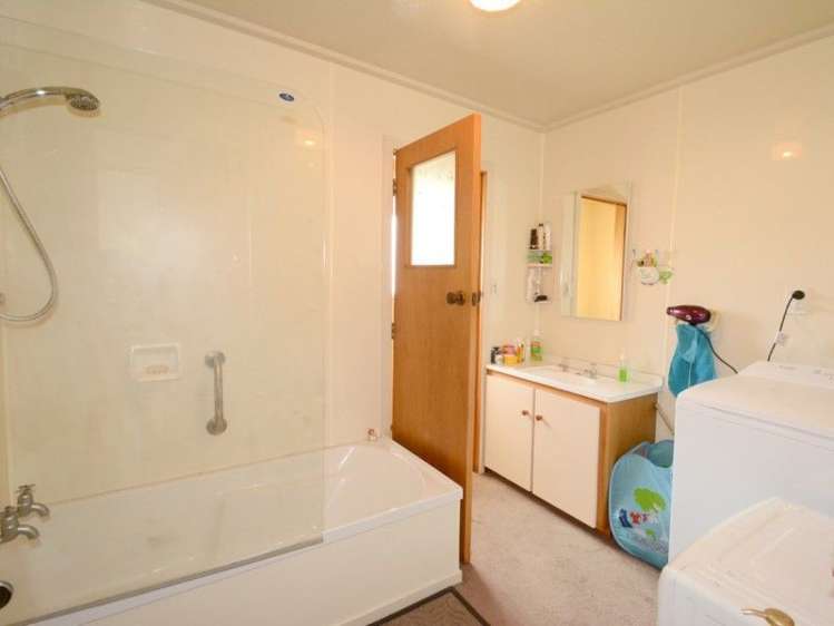 196e Bay View Road South Dunedin_18