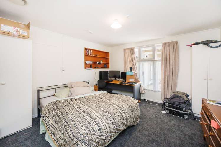 12 Ngaio Street West End_10