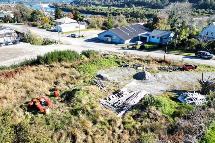 86 & 88 Omapere Street Dobson_9