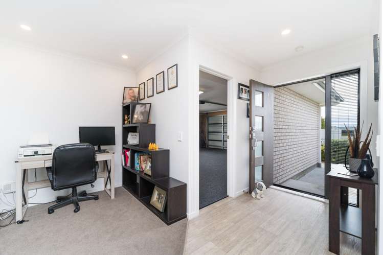 6 Wescombe Grove Feilding_6