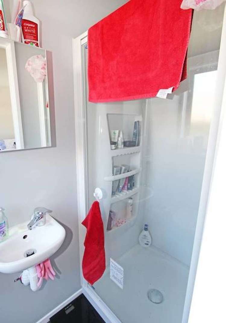 1/17 Ethel Benjamin Place North Dunedin_12