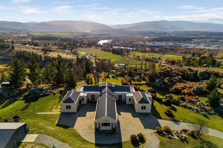 2 Fairway Drive Bridge Hill_1