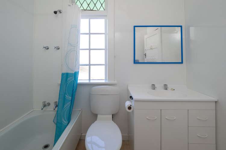 18 Oak Grove Ashburton_13