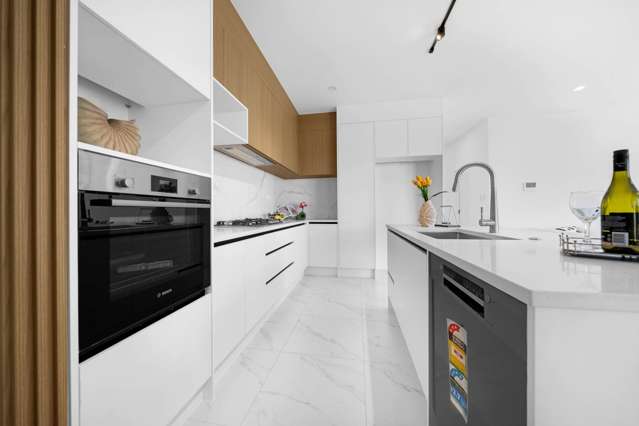 14 & 16 Pupu Crescent Opaheke_3