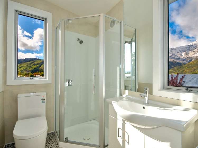 31 Hope Avenue Dalefield/Wakatipu Basin_11