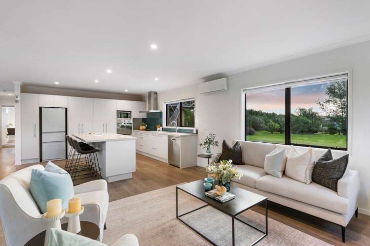 4 Armstrong Way Waiuku_9