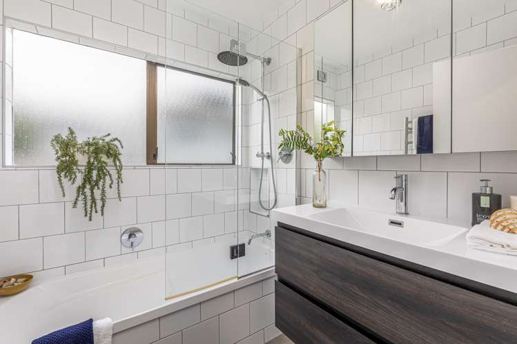 14 Packham Place Beach Haven_12