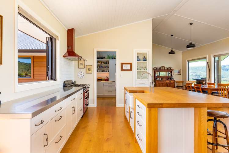 18 Kahikatea Drive Kinloch_7