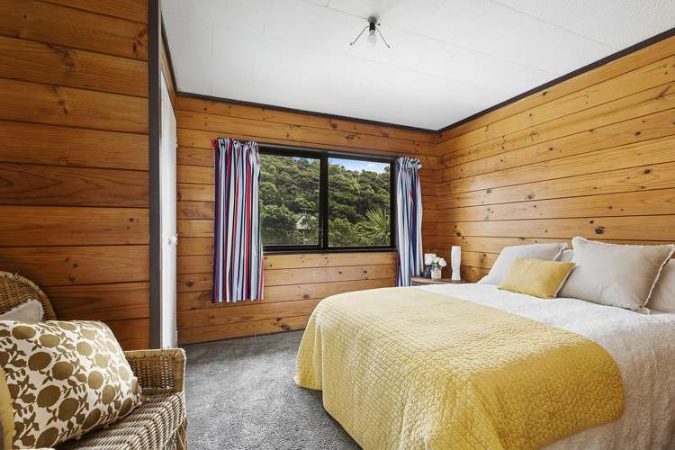 68 Omapere Street Whitby_7