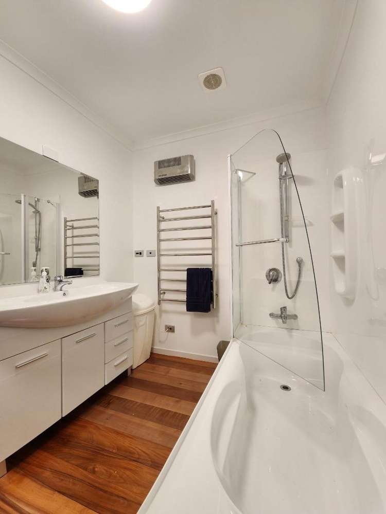 2/8 White Cliff Bay Urenui_15