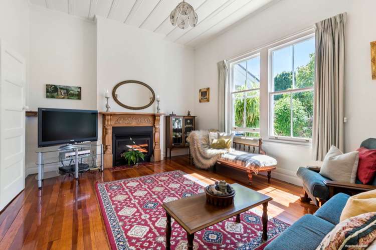 9 Miro Road Greenlane_20