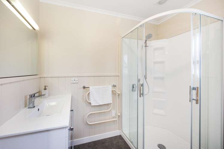 4 Tudor Grove Feilding_8