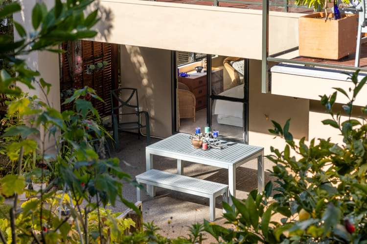 7 Avion Terrace Raumati Beach_27