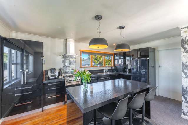 11 Pringle Street Waimataitai_1